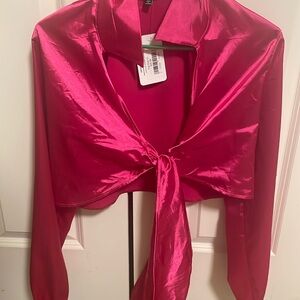 Long sleeve pink crop top